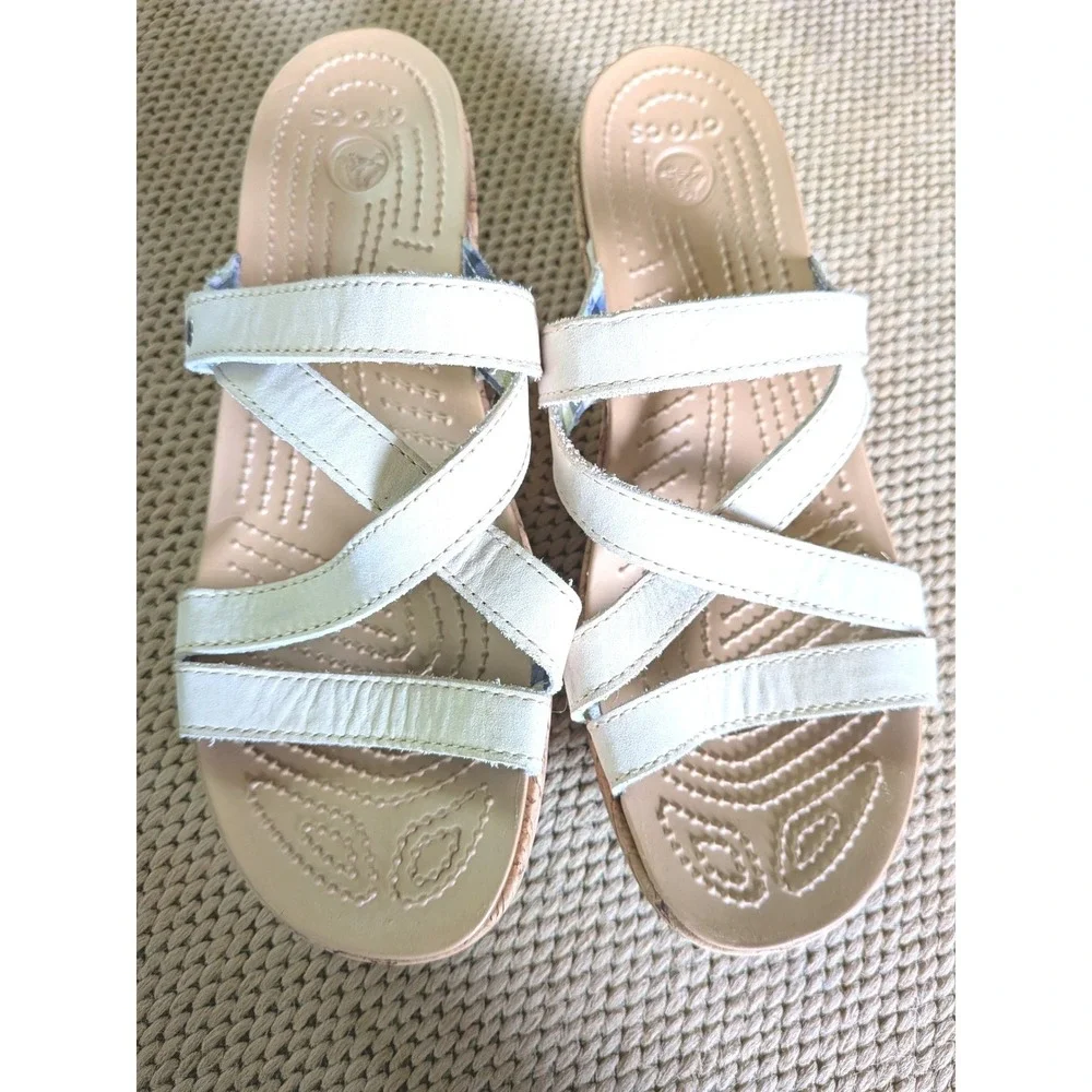 Crocs Wedge Sandals Women 7 Boho Coastal Summer Comfort Strappy Cork Heels Cute - Picture 2 of 5